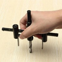 ADJUSTABLE CIRCLE CUTTER