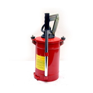 Prima 20kg Hand Operated Bucket Grease Pump with Mounted on Wheel, RMI-BGPT20